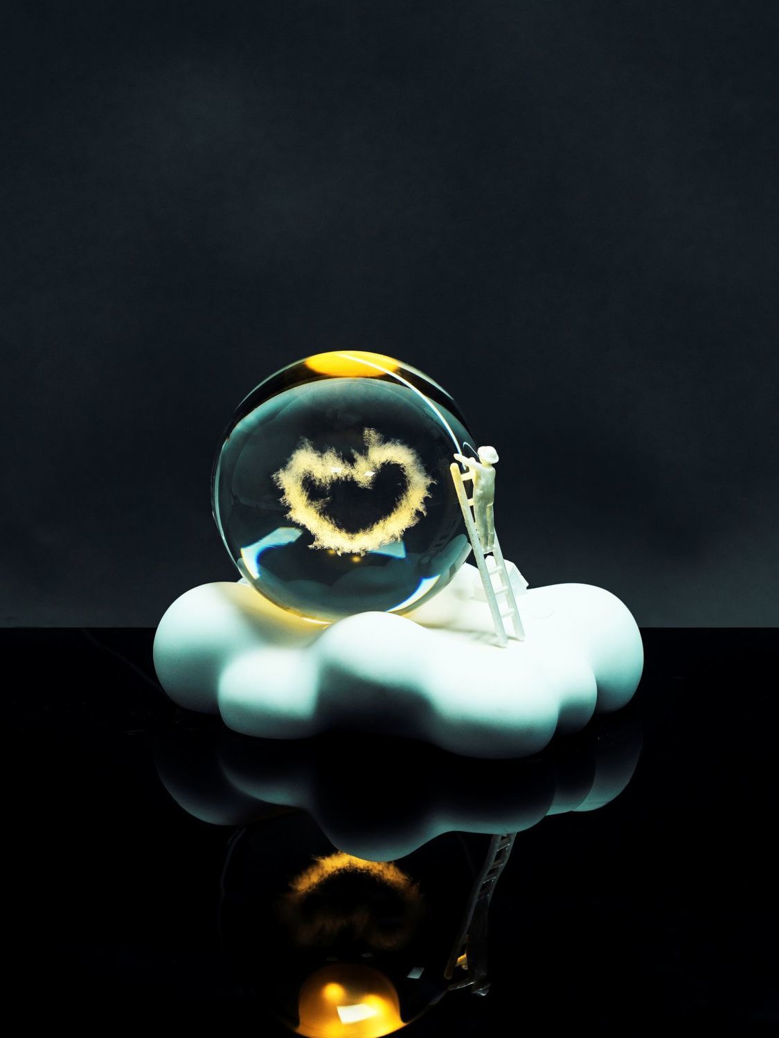 Dreams of Missing | Crystal Ball Scented Diffusing Stone & Night Light Gift Box